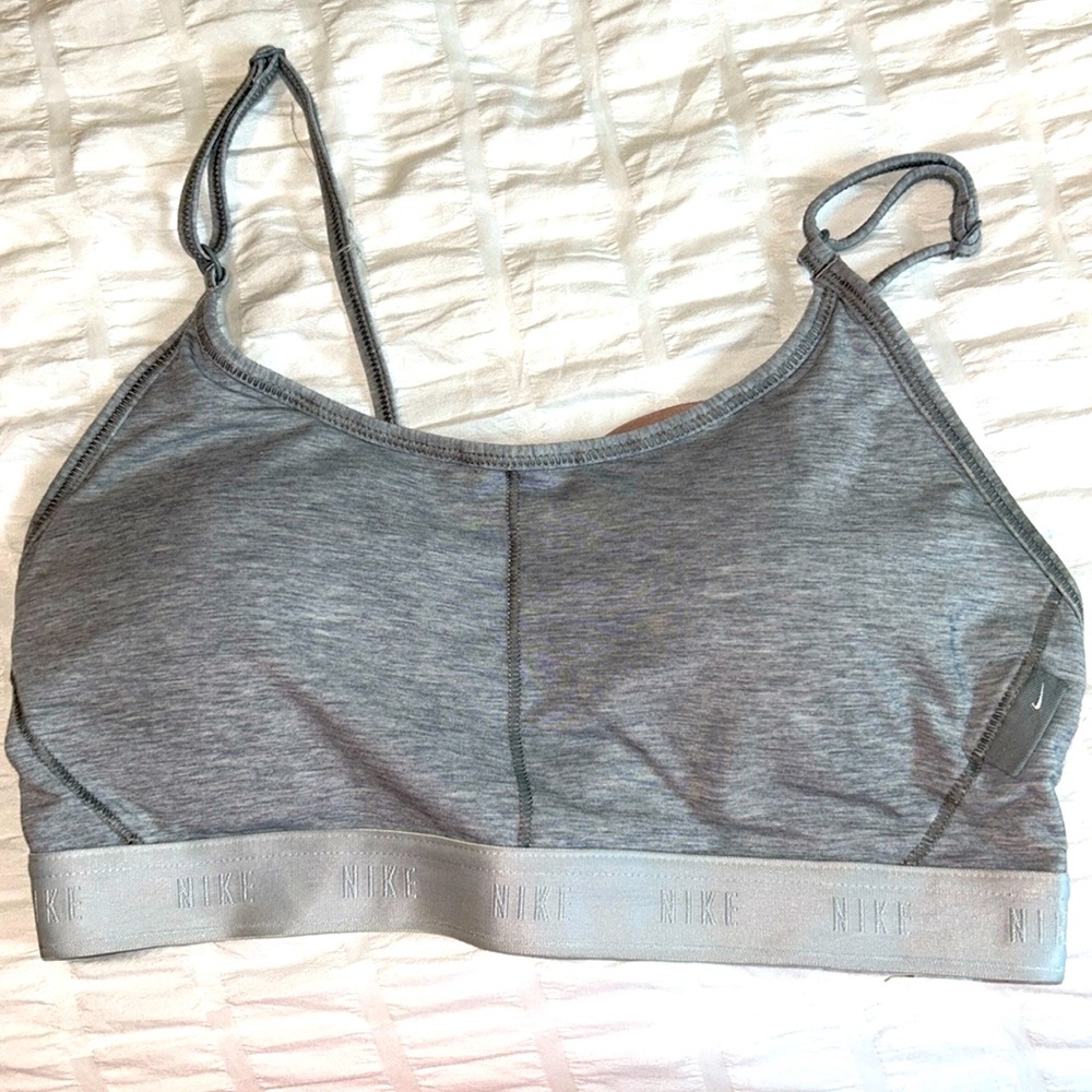 nike sports bra